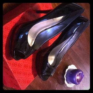 Platform Guess Shoes